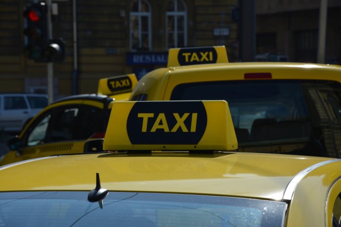 Agreement reached on level of taxi fare increase
