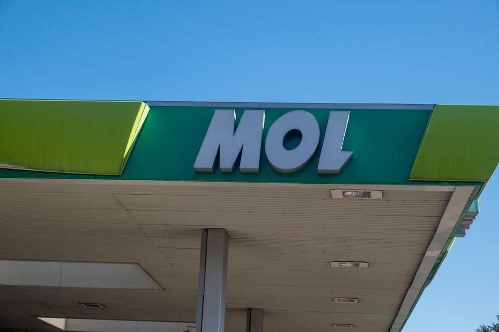 MOL to Plow HUF 50 bln Into Reverse Vending Machine Rollout