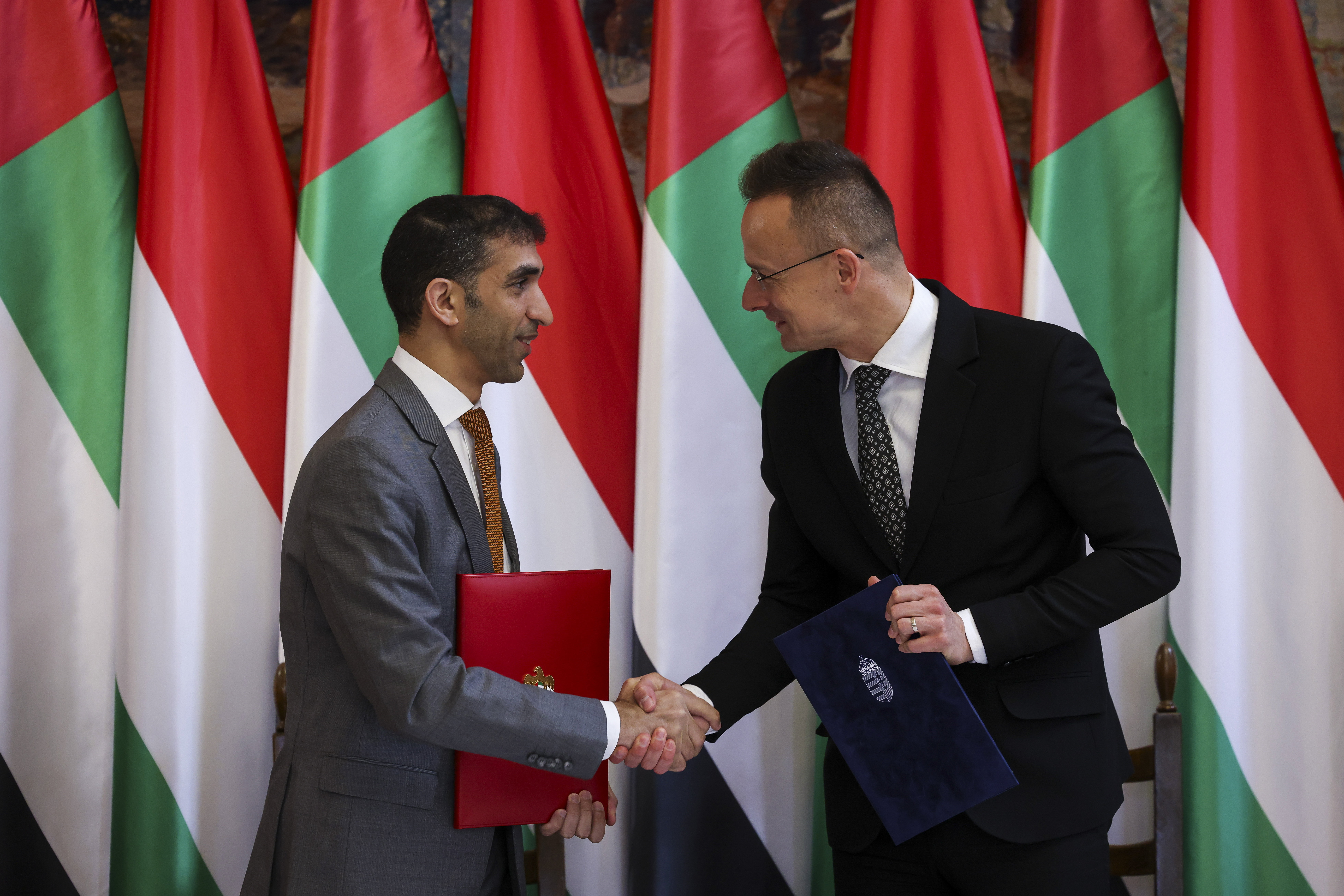 Hungary, UAE Sign Deal Paving Way for Urban Rehabilitation P...