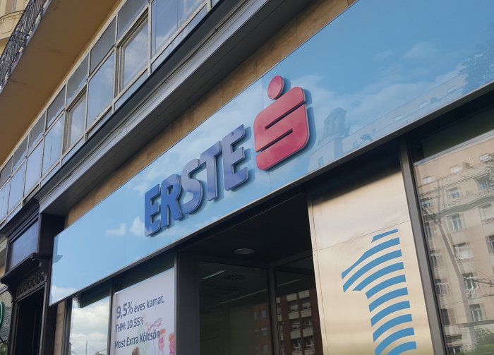 Fitch affirms Erste Hungary at 'BBB+' with stable outlook
