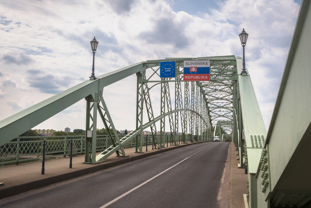 Slovakia Extending Border Controls With Hungary