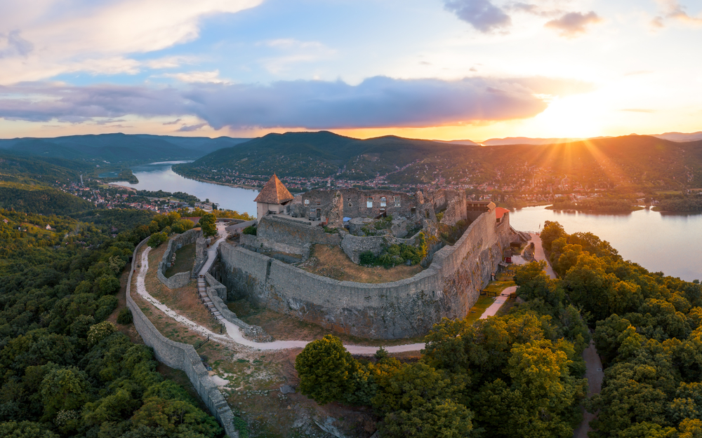 Hungarian palaces, castles draw record number of visitors