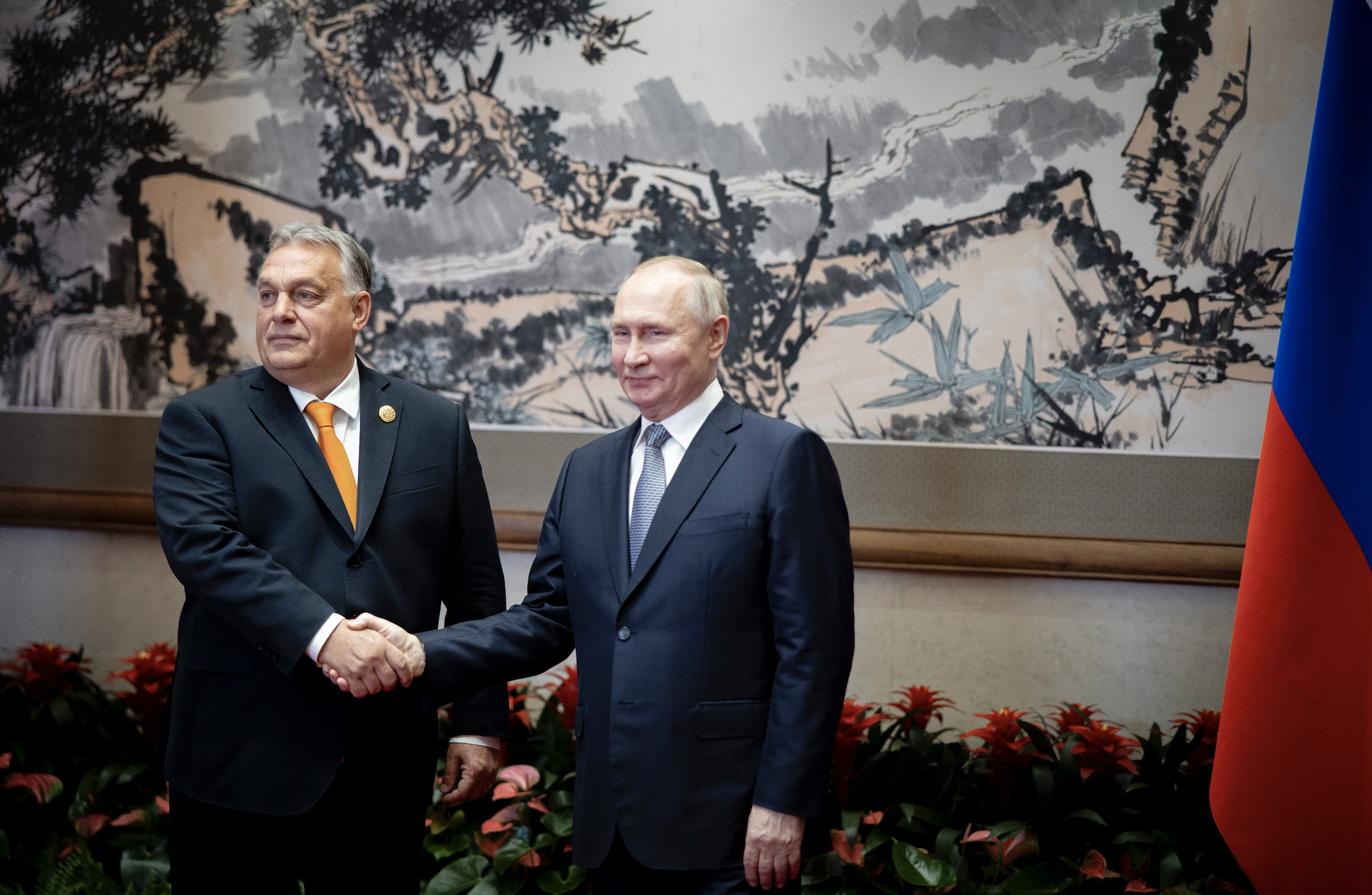 Orbán Meets With Putin in Beijing